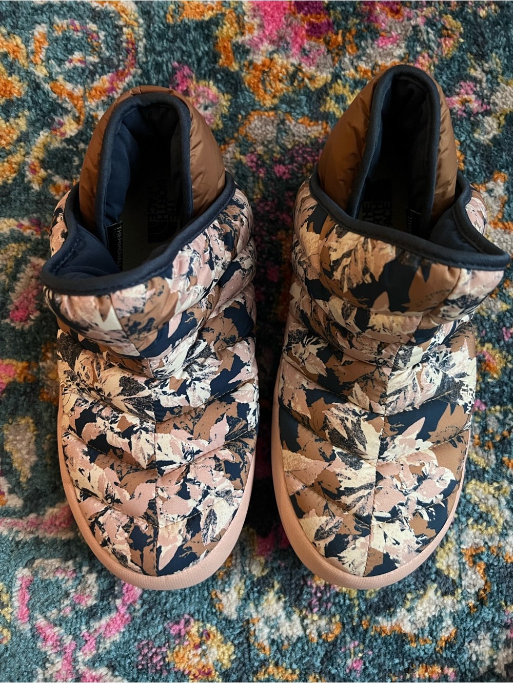 North Face Thermoball Warm Slip-Ins. Women’s Size 9.